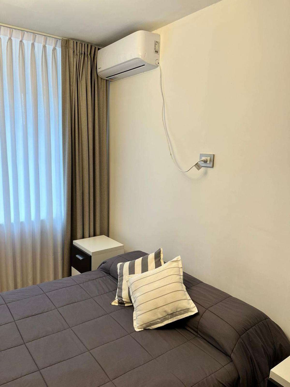 Apart. Av. Corrientes Buenos Aires Exterior photo